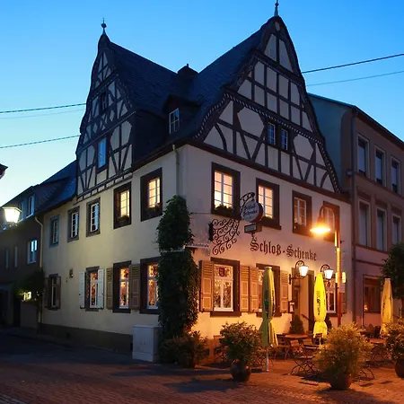 Zur Schloss-schenke Hotel 3*