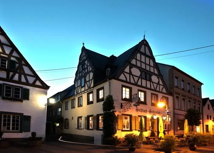 酒店 小酒馆城堡酒店 3*